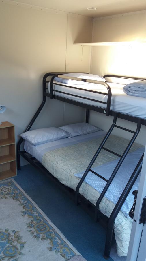 Annies Nirvana Lodge Backpackers Takaka Luaran gambar