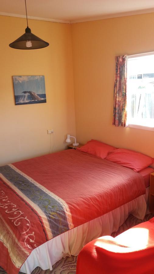 Annies Nirvana Lodge Backpackers Takaka Luaran gambar