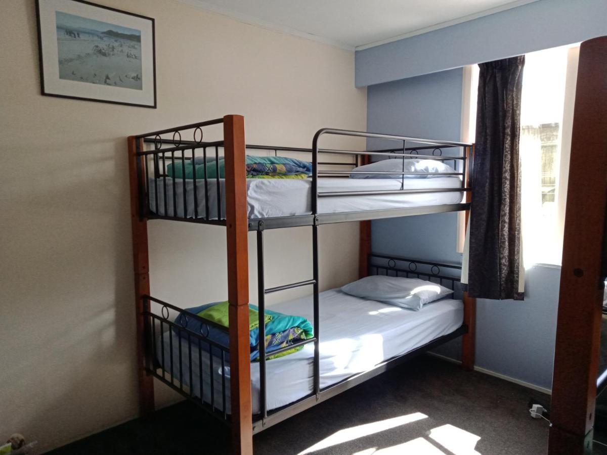 Annies Nirvana Lodge Backpackers Takaka Luaran gambar